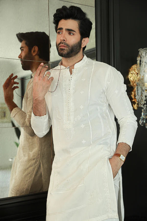 Amirkhan Couture Off White Kurta Pyjama SM-001