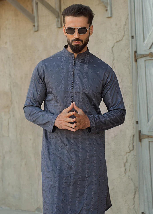 Fais Couture Men On Grey Kurta Pyjama