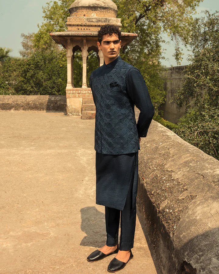 Faiza Saqlain Aref Waiscoat Suit