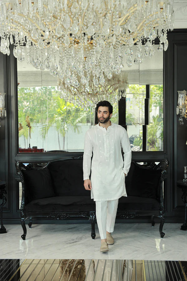 Amirkhan Couture Off White Kurta Pyjama SM-001