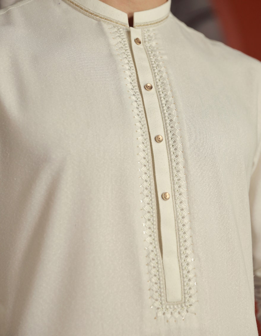 White Embroidered Kameez Shalwar