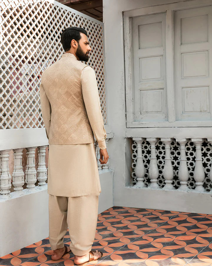 Faiza Saqlain Hamit Waiscoat Suit