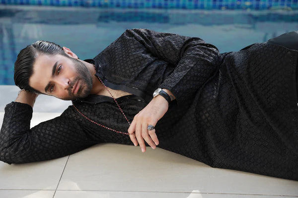 Amirkhan Couture Black Kurta Pyjama SM-004