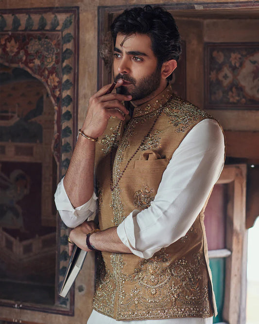 Faiza Saqlain Metin Waiscoat Suit