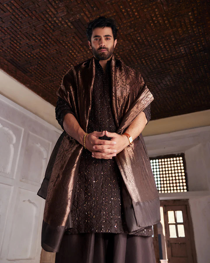 Faiza Saqlain Vikal Kameez Shalwar