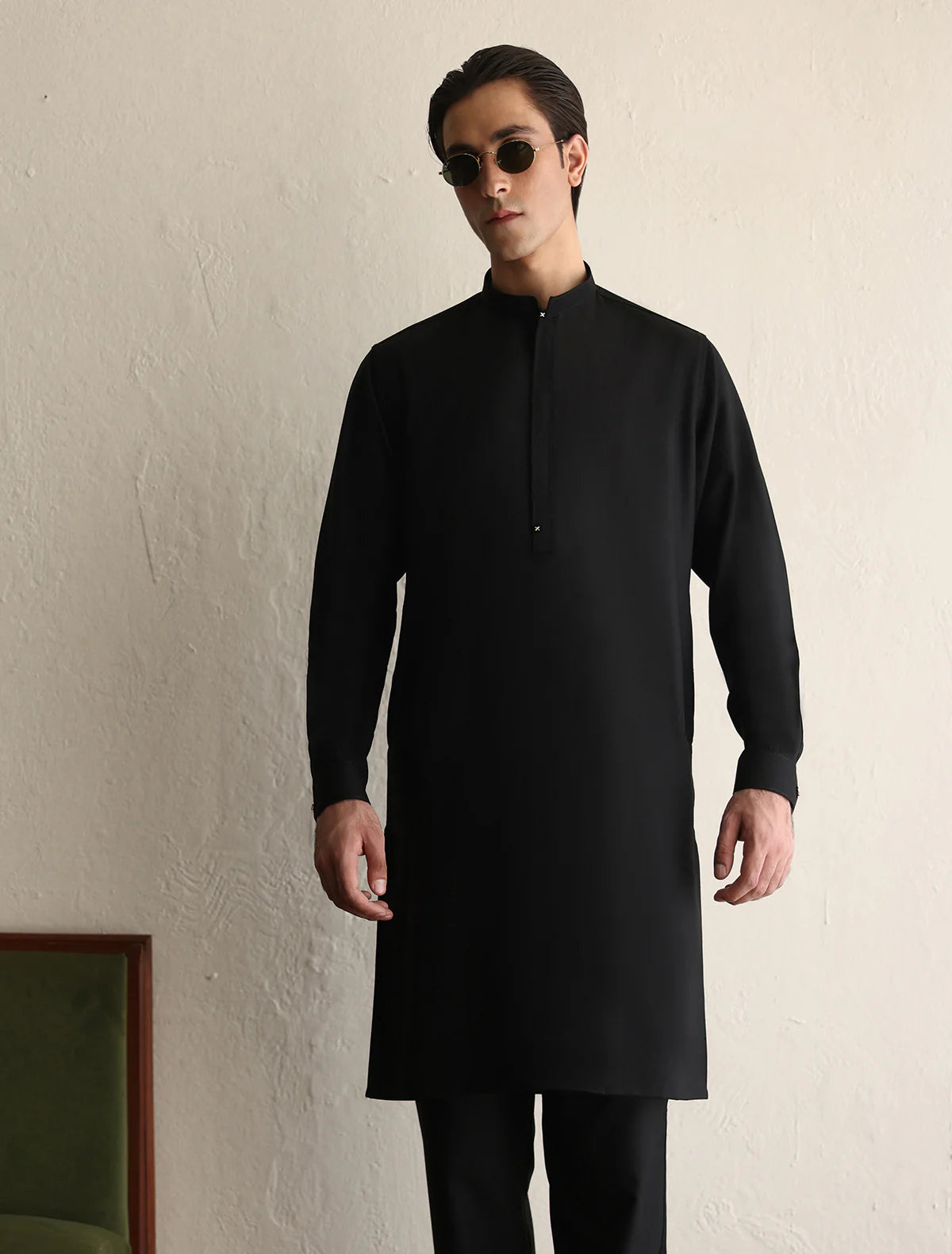 Ismail Farid Black Kurta Pyjama (DKRT126)