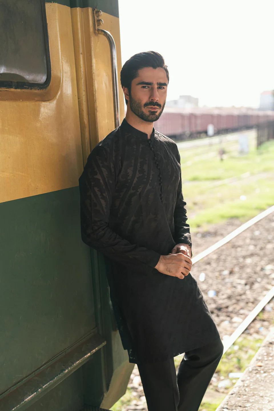 Humayun Alamgir Qamash Kurta Pyjama