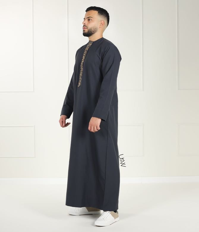 Al Turab Emirati Black Embroidered Thobe S1022