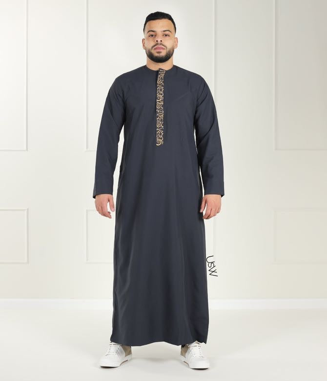 Al Turab Emirati Black Embroidered Thobe S1022