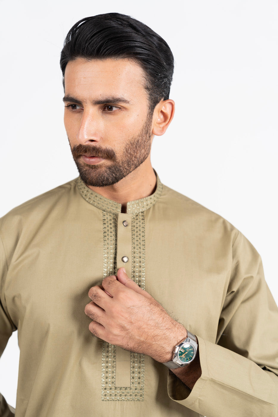 Green Embroidered Kurta Pyjama