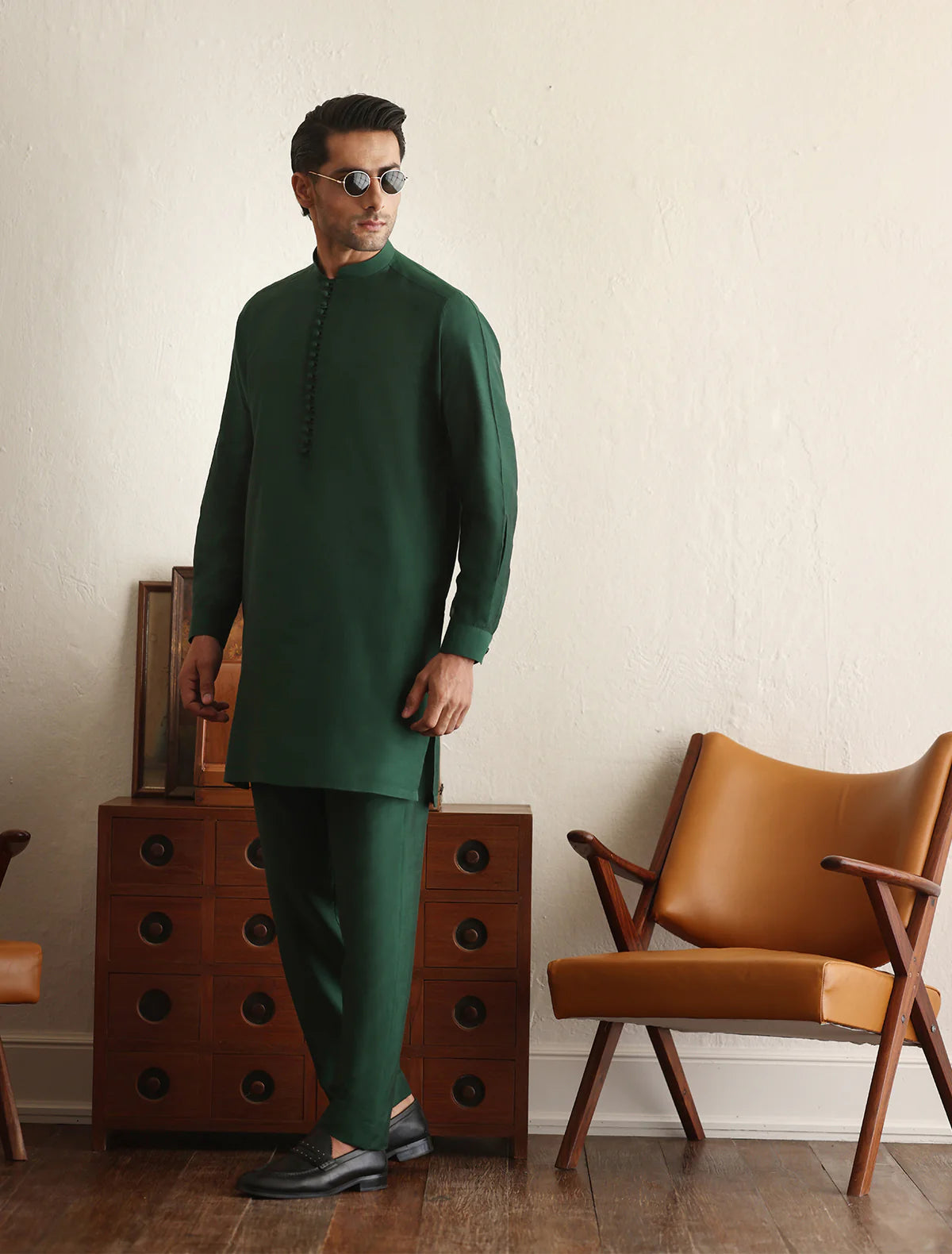 Ismail Farid Emerald Green Kurta Pyjama (DKRT123)