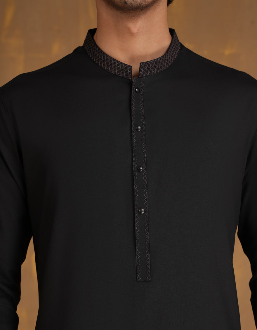 Black Embroidered Kurta Pyjama