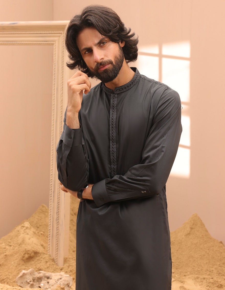 Dark Green Embroidered Kurta Pyjama